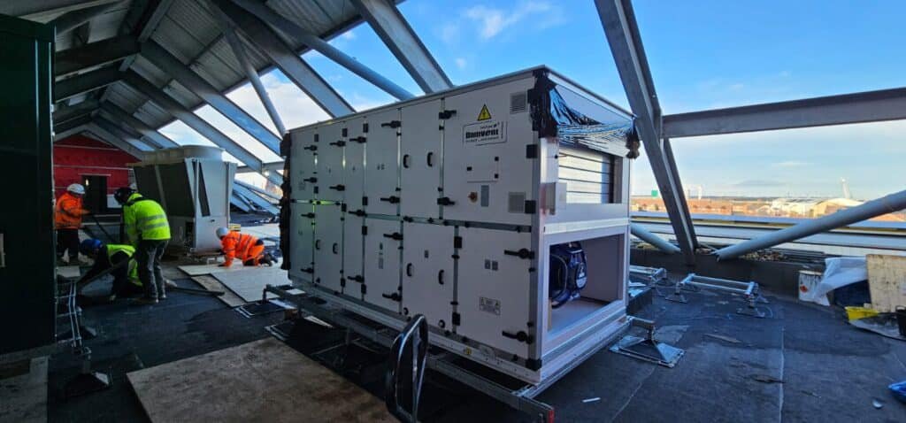 AHU being positioned inside the rooftop plantroom