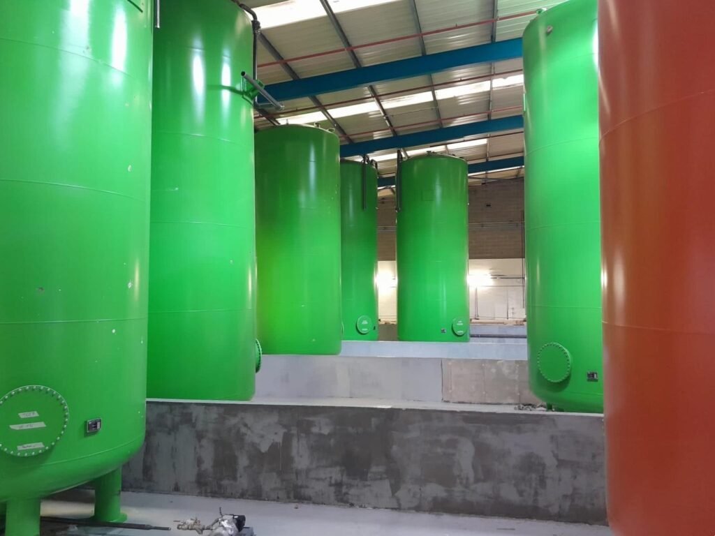 Tanks stood upright in their final positions in the pit